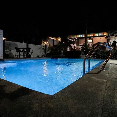 Casa De Celestina Private Resort Silang ภายนอก รูปภาพ